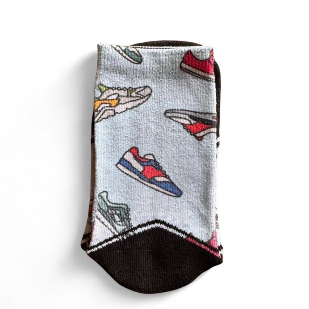 FEAT. Sock Co. Boys Sneaker Print Crew Socks - Small